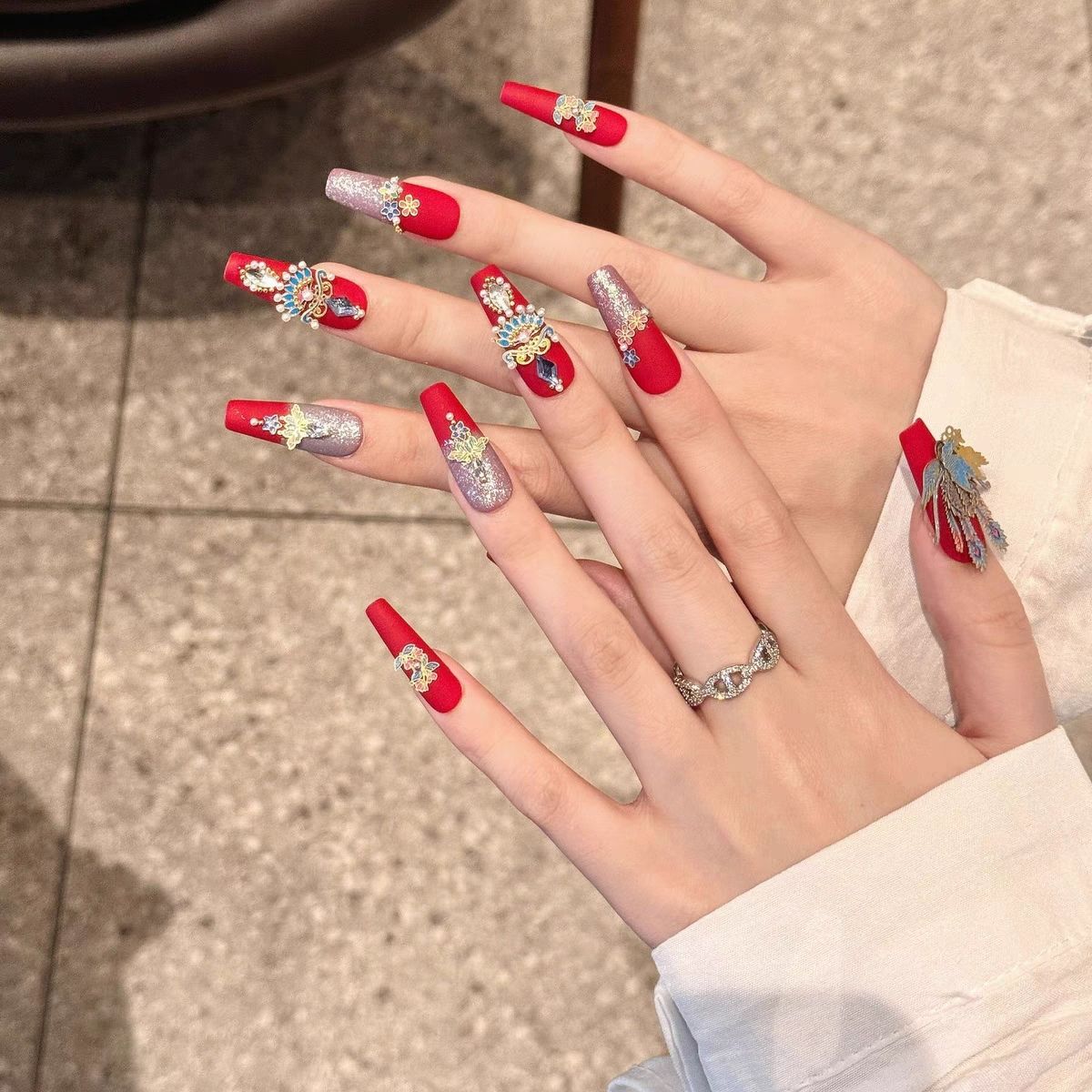 Chinese Red 3D Peacock Blue Press-on Nails