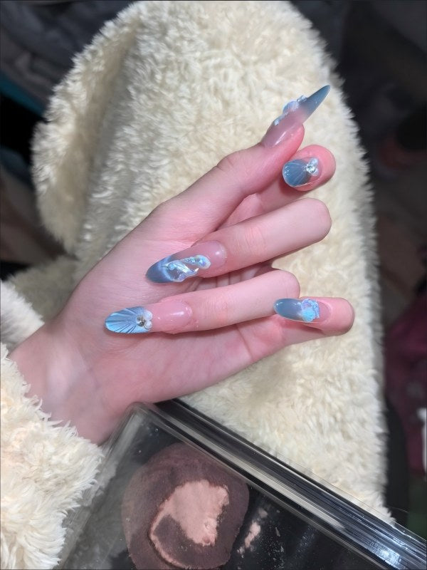 Fish-Tail Cat-Eye Press-on Nails