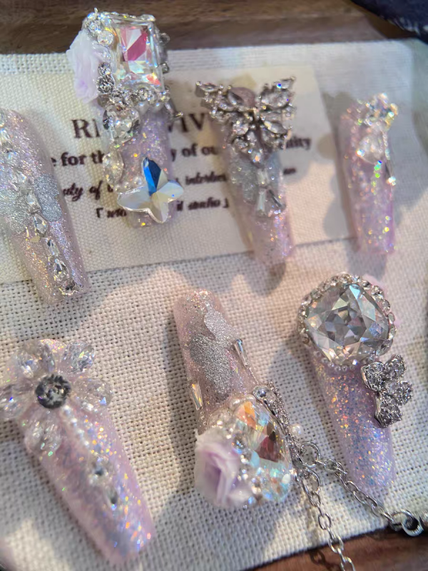 Purple Luminous Sparkle Burst Press-on Nails
