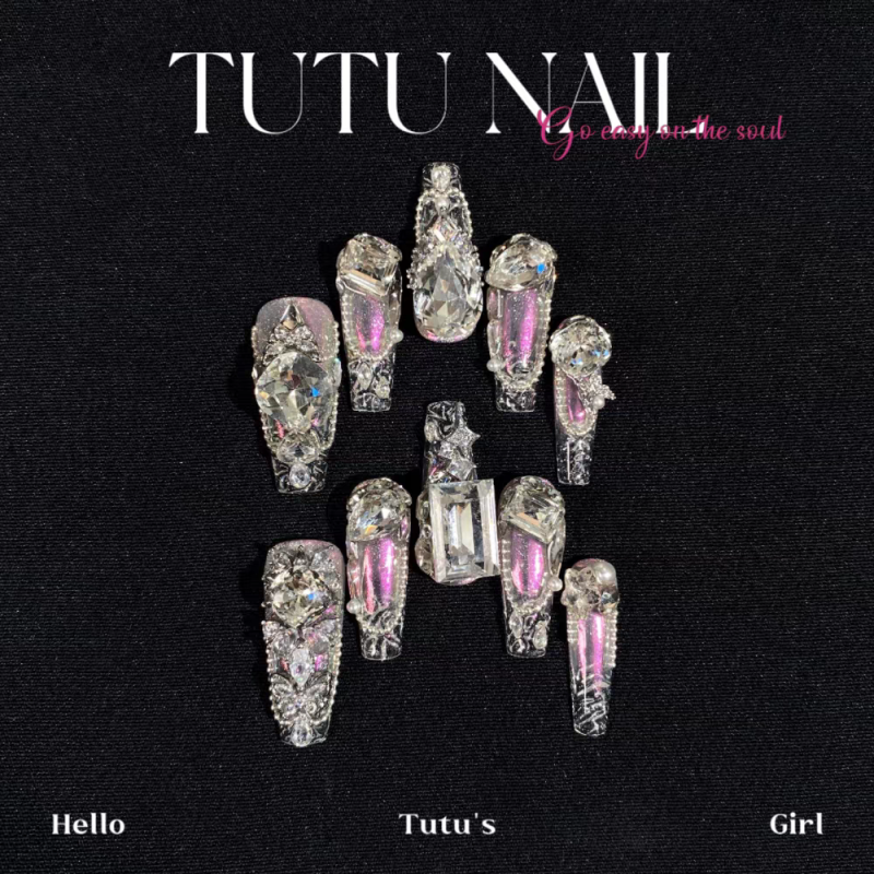 Heavy Industry Style Mirror Chain Press-on Nails