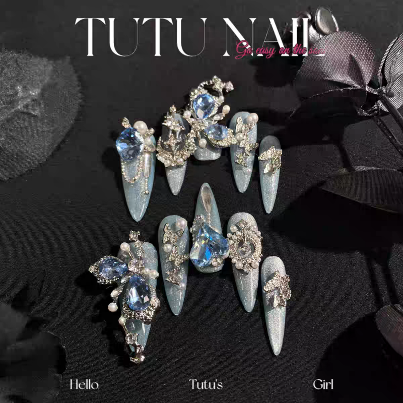 Cat Eye Chain Press - on Nails