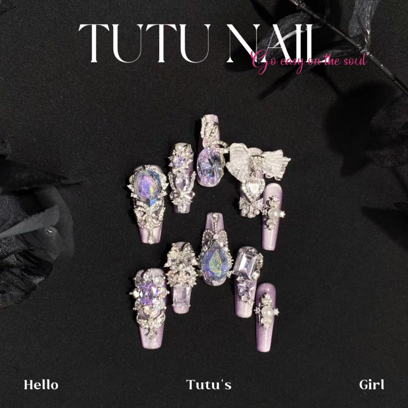 Heavy Industry Style Purple Cat Eye Press-on Nails