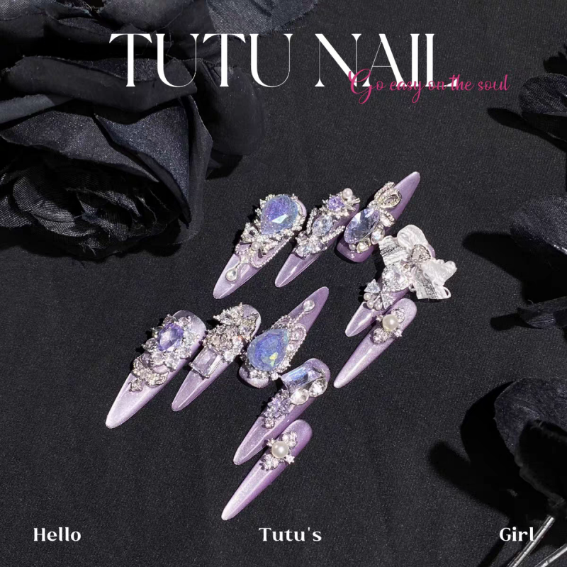Heavy Industry Style Purple Cat Eye Press-on Nails