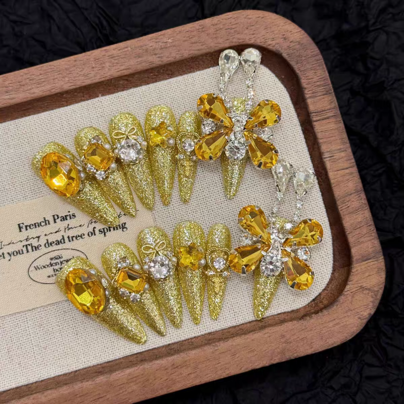 Full Rhinestone Gold Butterfly Press-On Nails