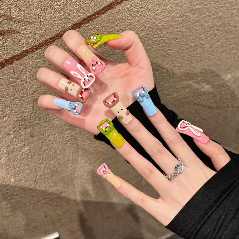 Big-Mouth Doll Duckbill Press-On Nails