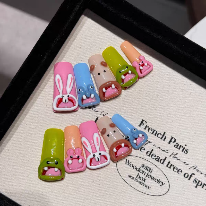 Big-Mouth Doll Duckbill Press-On Nails