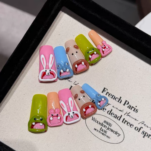 Big-Mouth Doll Duckbill Press-On Nails