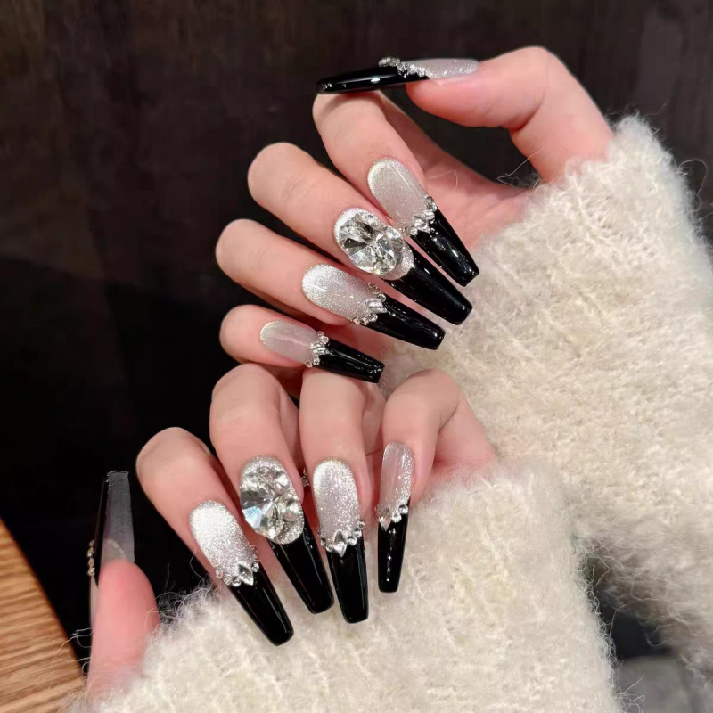 Black Cat Eye Press-on Nails
