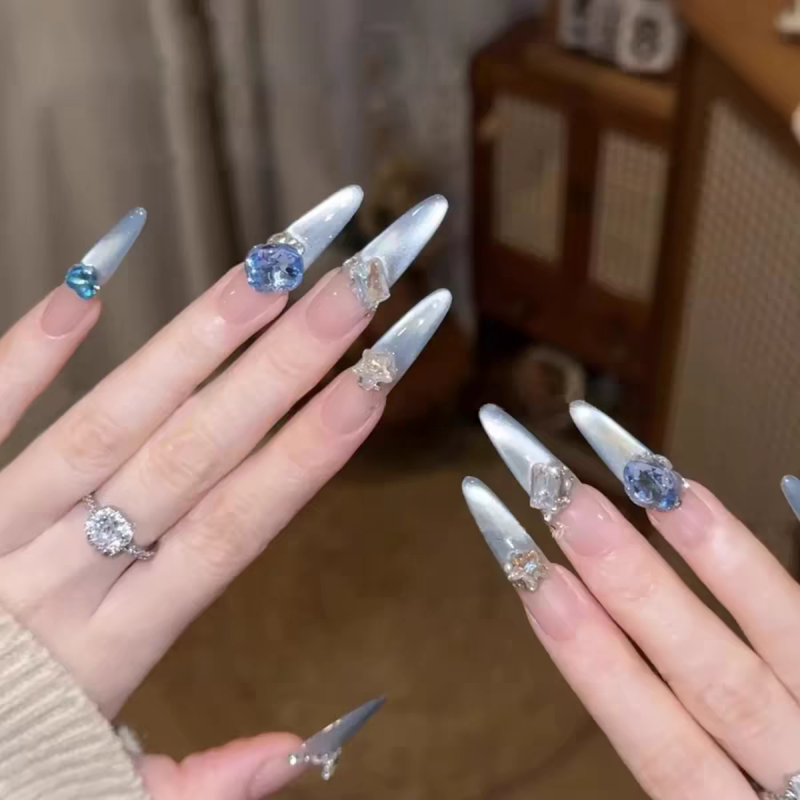 Gradient Cat Eye Press-on Nails