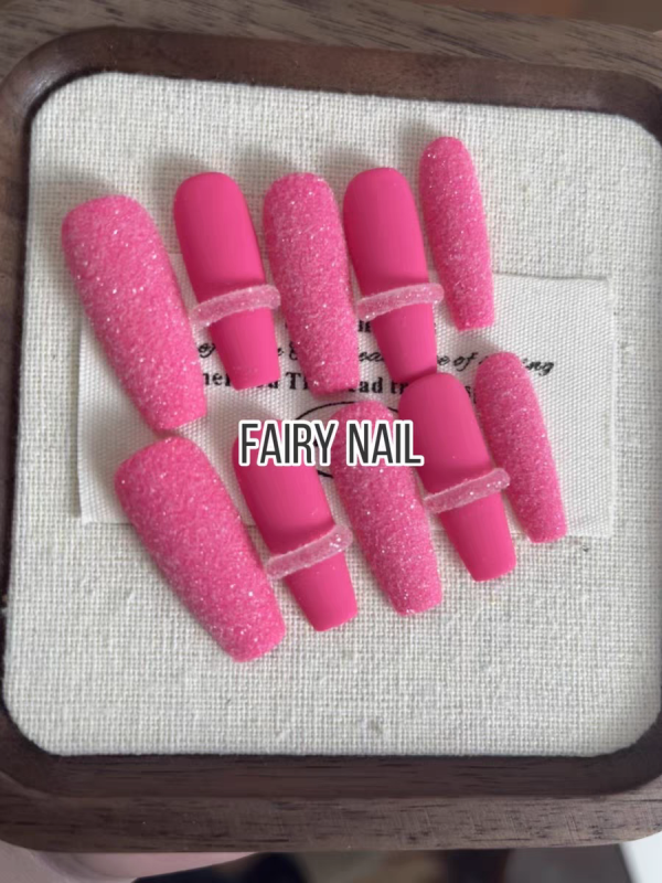 Barbie Pink Press-On Nails