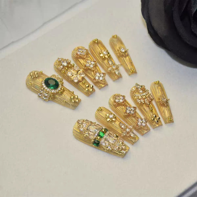 Luxury Gold Press On Nails