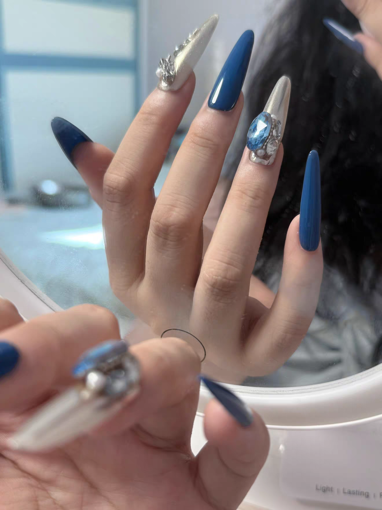 Blue Floral Press On Nails